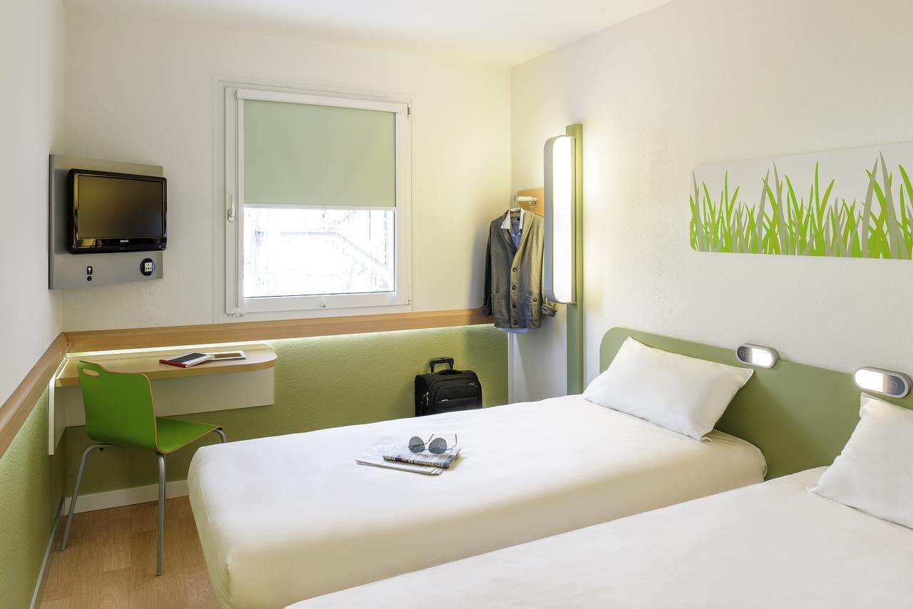 Ibis Budget Augsburg City Exterior foto
