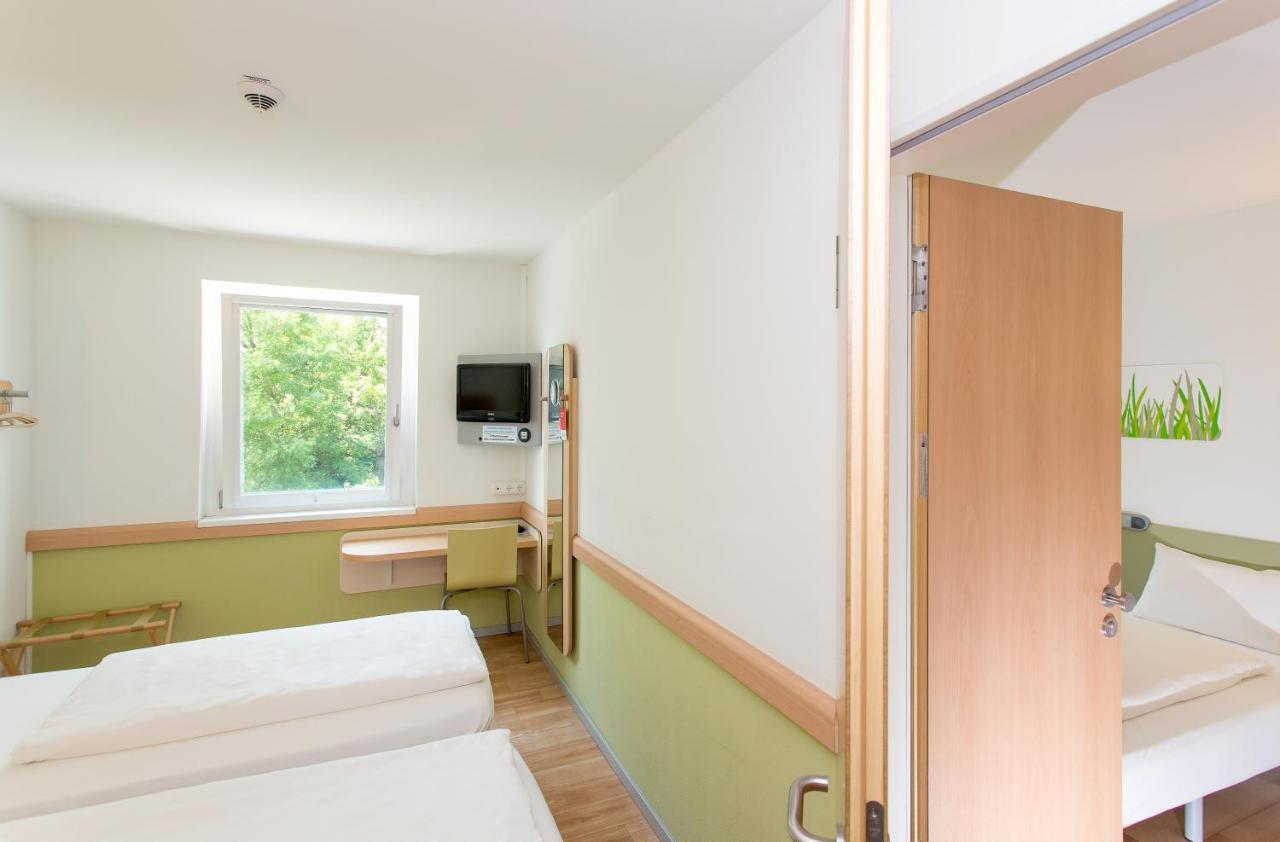 Ibis Budget Augsburg City Quarto foto