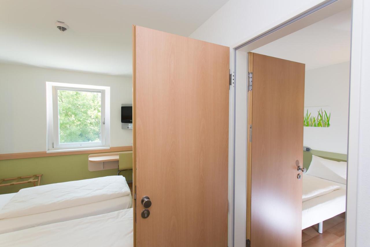 Ibis Budget Augsburg City Quarto foto